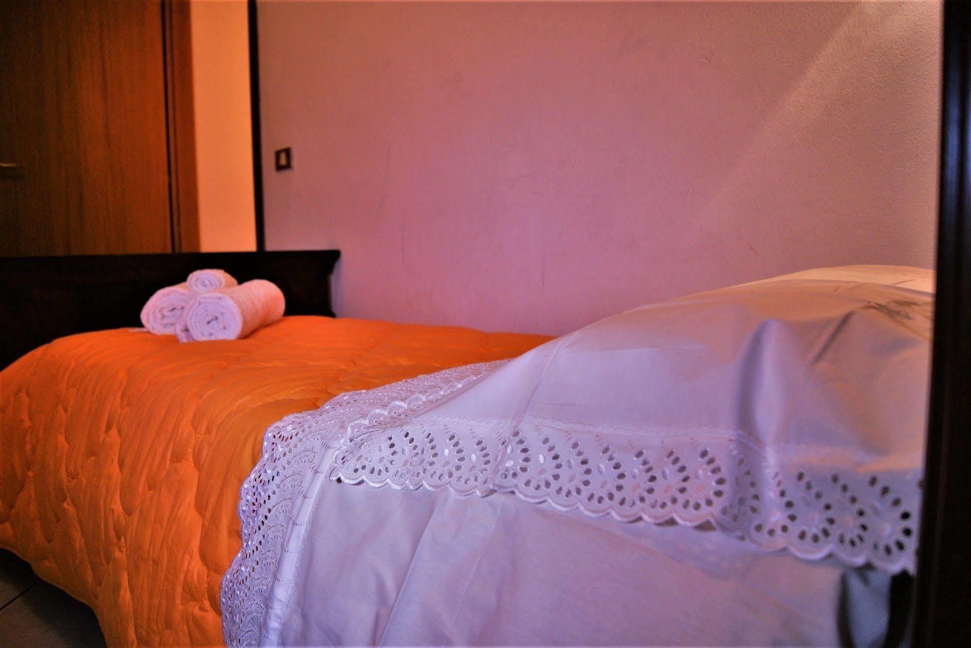 Oleaster - Rooms & Apartments Bolognetta Eksteriør billede